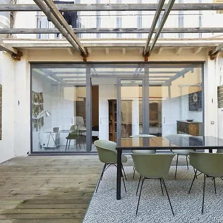 Classy 3Bd - 2Bth With Private Patio In Eixample Barcelona