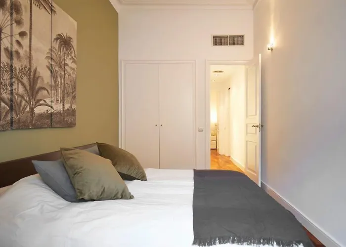 The Collection - Classy 3bd - 2bth With Private Patio In Eixample Barcelone